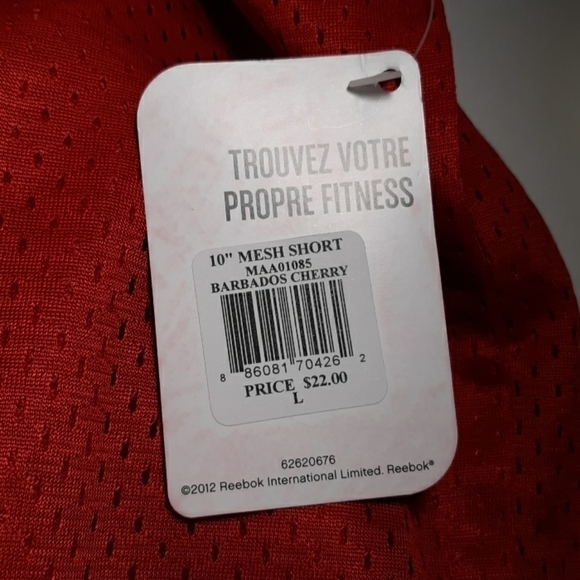 Reebox 10" mesh red shorts new large - Picture 3 of 4